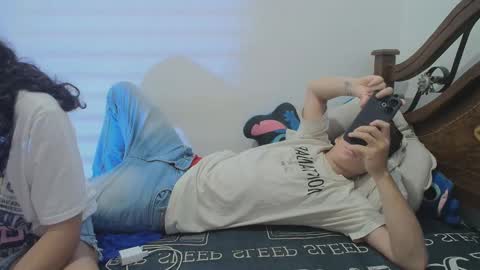 Snapshot of aria_arthur chatting on October 10, 10:25 am aria_arthur online show from October 10, 10:25 am