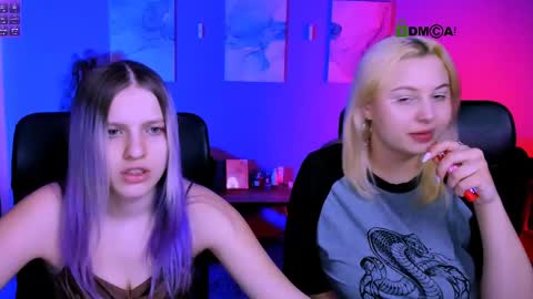 aria_blaze_ online show from March 23, 9:46 am