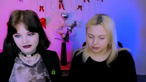 aria_blaze_ online show from April 14, 8:42 am