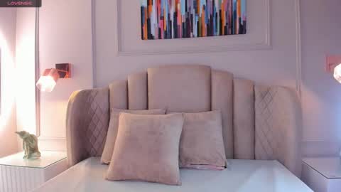 Snapshot of aria_greco chatting on January 5, 2:27 am Aria  online show from January 5, 2:27 am