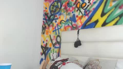 Snapshot of aria_martiin chatting on February 13, 2:52 pm aria online show from February 13, 2:52 pm