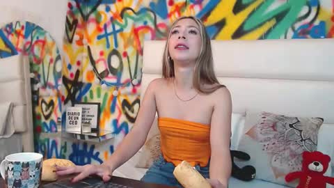 aria online show from November 16, 1:39 pm