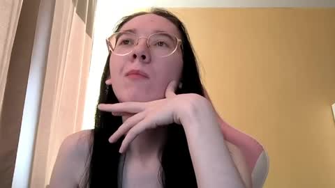 Aria online show from April 16, 2:34 am