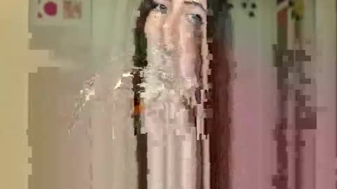 Snapshot of ariaangel888 chatting on December 22, 8:28 pm Aria The Angel online show from December 22, 8:28 pm