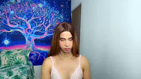 Snapshot of ariadna_dudamel chatting on December 15, 5:44 am ariadna_dudamel online show from December 15, 5:44 am