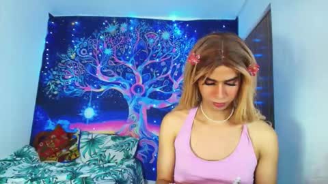 Snapshot of ariadna_dudamel chatting on January 12, 1:00 am ariadna_dudamel online show from January 12, 1:00 am