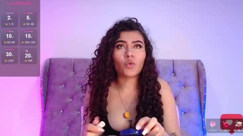 Ari online show from December 4, 6:50 pm