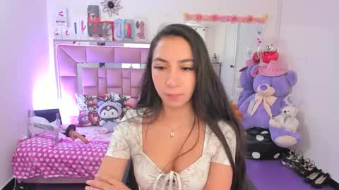 ariadnacappelletty online show from January 15, 3:16 pm