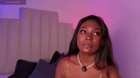 ariadnacolby online show from June 9, 12:33 am