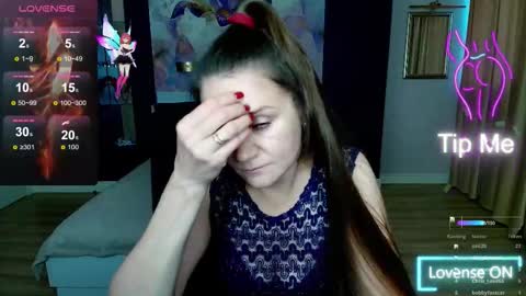 Snapshot of ariagrays chatting on October 11, 4:33 am AriaGray online show from October 11, 4:33 am