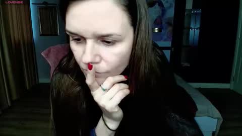 AriaGray online show from January 8, 1:02 pm