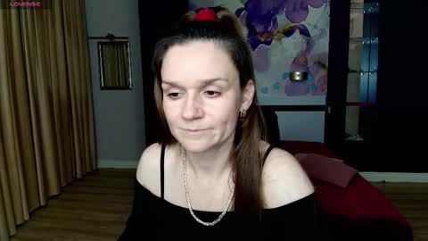 AriaGray online show from February 5, 6:34 pm