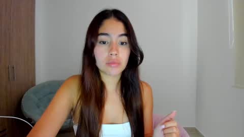 Snapshot of ariamontgomeryyy chatting on March 5, 7:38 pm Aria Montgomery online show from March 5, 7:38 pm