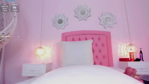 Snapshot of ariana_ceballos chatting on January 5, 6:46 am ARIANA online show from January 5, 6:46 am