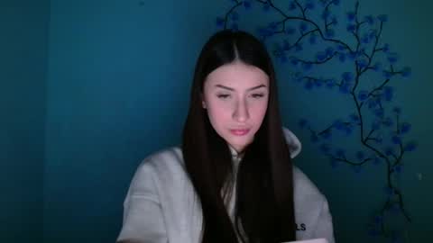 Ariana online show from February 5, 6:40 am