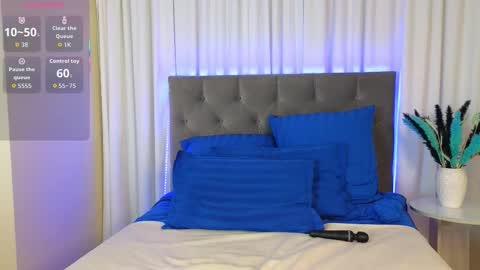 Ariana online show from December 17, 12:16 am