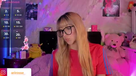 Snapshot of ariana_rosse__ chatting on November 10, 2:05 pm Ariana online show from November 10, 2:05 pm