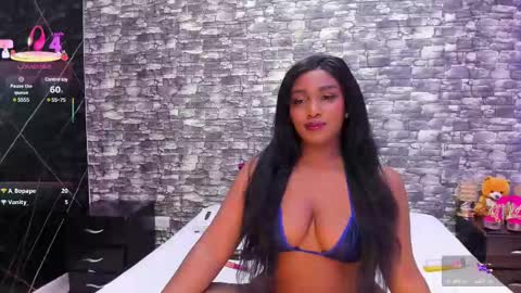 Snapshot of arianaablack chatting on February 27, 3:48 pm Ariana online show from February 27, 3:48 pm