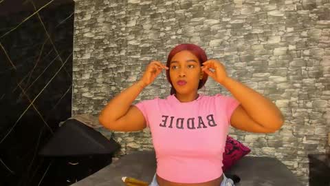 Snapshot of arianaablack chatting on October 14, 1:23 pm Ariana online show from October 14, 1:23 pm