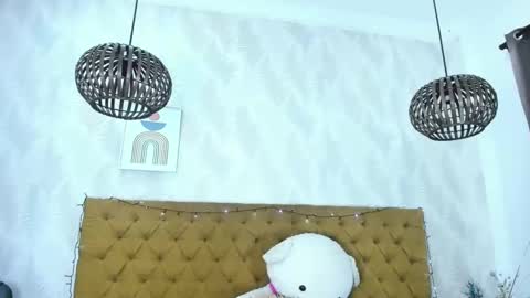 Ariana diosa online show from January 4, 5:05 pm