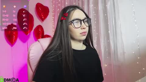 Snapshot of arianahot777 chatting on February 17, 7:31 pm arianahot777 online show from February 17, 7:31 pm