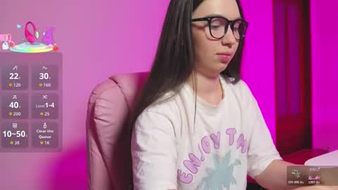 arianahot777 online show from May 10, 8:14 pm