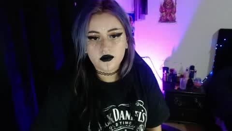 Snapshot of arianauwu666 chatting on May 29, 9:57 pm help me 100 hands up my OF is Free online show from May 29, 9:57 pm