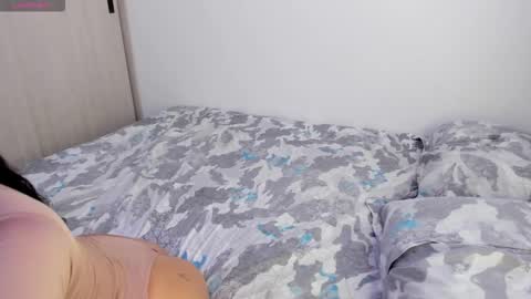 Snapshot of arianna_blair_ chatting on March 1, 5:59 pm Arianna online show from March 1, 5:59 pm