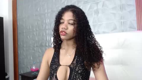 arianna_rochel online show from November 4, 2:38 pm