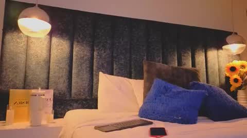 Arianna online show from March 5, 7:32 pm