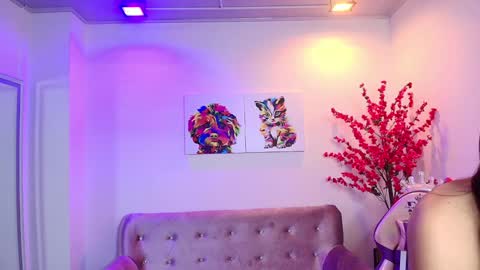 Snapshot of arianna_sweeet chatting on February 7, 9:37 am arianna_sweeet online show from February 7, 9:37 am