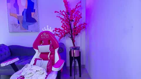 Snapshot of arianna_sweeet chatting on October 5, 4:00 am arianna_sweeet online show from October 5, 4:00 am