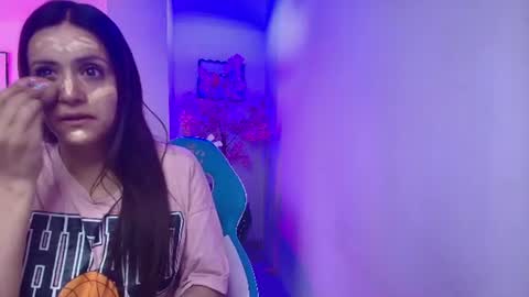 Snapshot of arianna_sweeet chatting on June 11, 3:37 am arianna_sweeet online show from June 11, 3:37 am