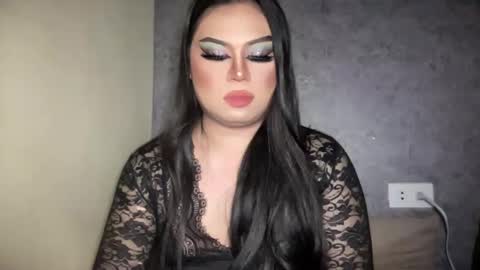 Snapshot of arianna_wardx chatting on December 12, 9:40 am LOVELY online show from December 12, 9:40 am