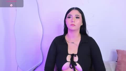 Arianna Dawson online show from September 25, 7:06 pm