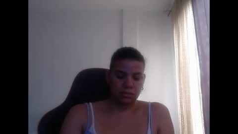 Snapshot of ariannaloovel chatting on January 7, 7:17 pm ariannaloovel online show from January 7, 7:17 pm