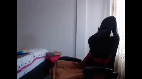 Snapshot of ariannaloovel chatting on January 29, 6:07 pm ariannaloovel online show from January 29, 6:07 pm