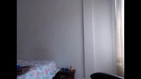 Snapshot of ariannaloovel chatting on October 29, 6:31 pm ariannaloovel online show from October 29, 6:31 pm