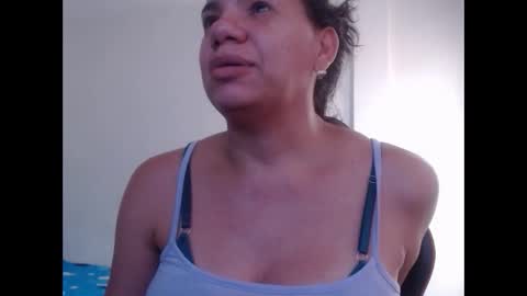 Snapshot of ariannaloovel chatting on November 15, 5:53 pm ariannaloovel online show from November 15, 5:53 pm