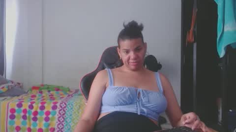 ariannaloovel online show from March 14, 6:02 pm