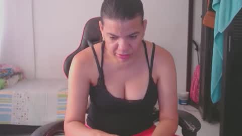 ariannaloovel online show from April 9, 2:55 pm