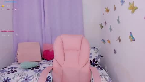 ariannna08_ online show from December 17, 7:29 am