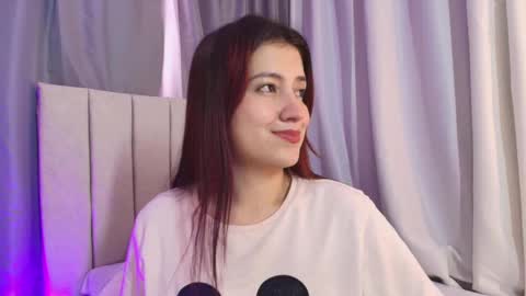 Snapshot of aribrunnet_ chatting on February 19, 1:28 pm Ari Just Ari online show from February 19, 1:28 pm