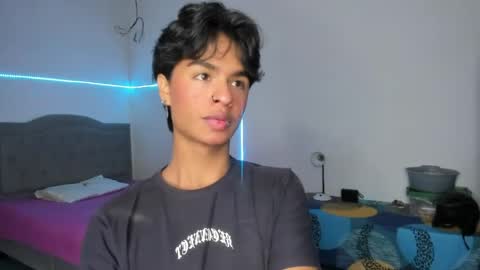 ariel_adan online show from June 9, 12:22 am