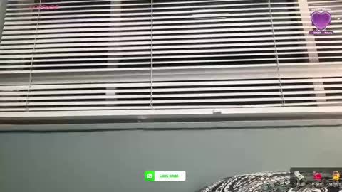 Snapshot of arielbliss69 chatting on May 6, 1:57 am arielbliss69 online show from May 6, 1:57 am