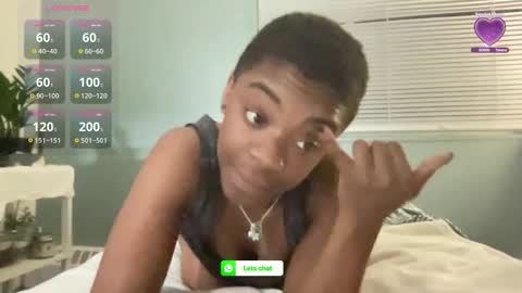 Snapshot of arielbliss69 chatting on May 24, 2:38 am arielbliss69 online show from May 24, 2:38 am