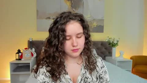 Ariella GTM3  Tue Wed Thu Fri Sat  0400 am-1030pm online show from March 12, 7:24 am