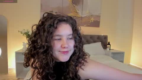 Ariella GTM3  Tue Wed Thu Fri Sat  0400 am-1030pm online show from May 6, 1:14 am