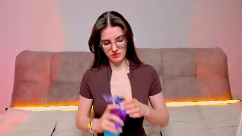 Snapshot of ariellateska chatting on July 11, 5:43 am Ariella online show from July 11, 5:43 am