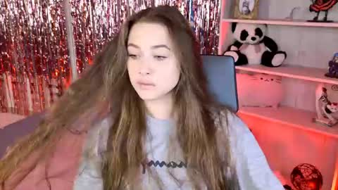 arielsykes online show from June 21, 7:00 am